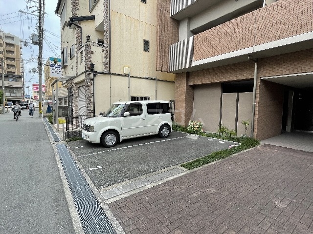 2/8 駐車場