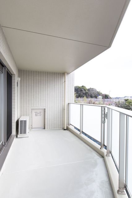 25/30 バルコニー