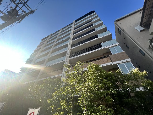 2/4 外観
