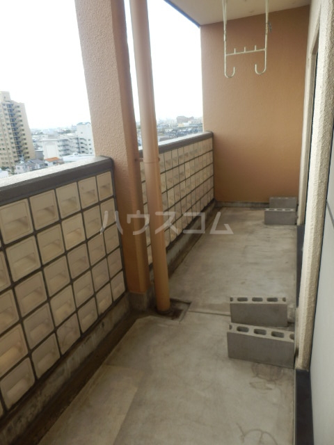 13/25 バルコニー