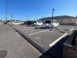 2/3 駐車場