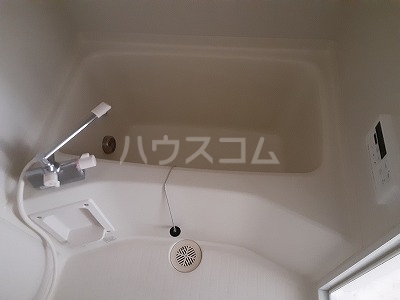 13/30 浴室