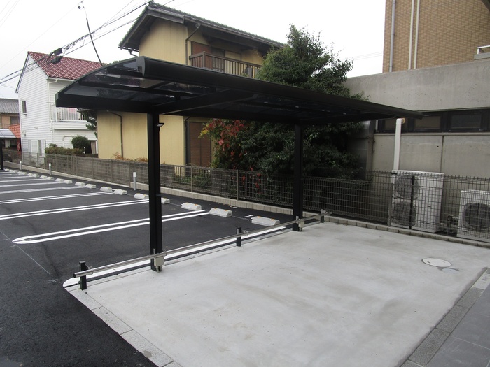 14/16 駐車場
