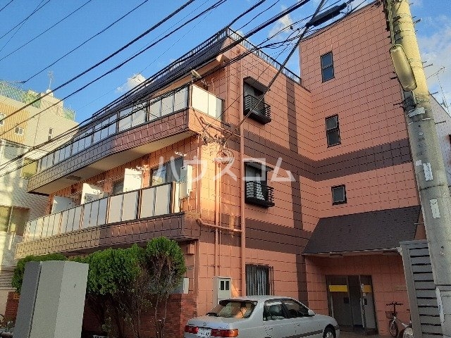 ロイヤルコート世田谷の外観