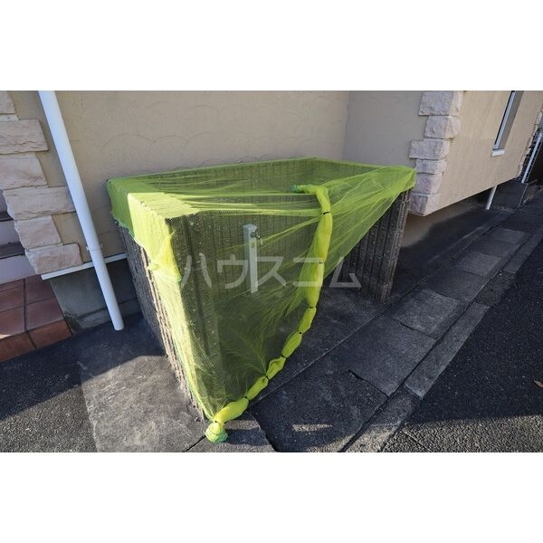 14/22 エントランス