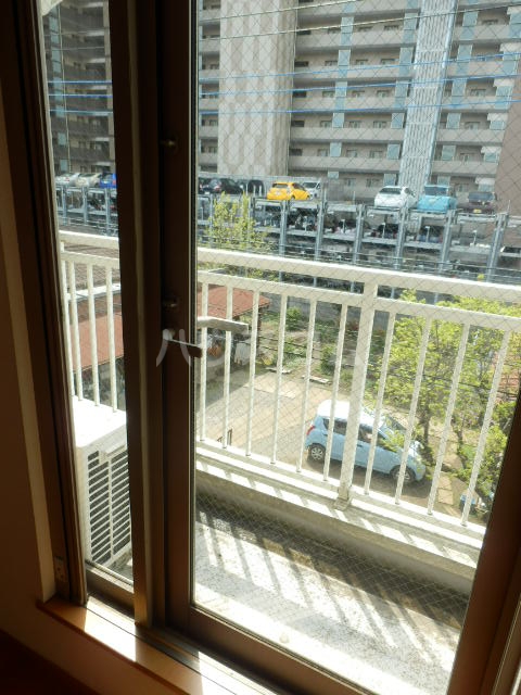 23/30 バルコニー