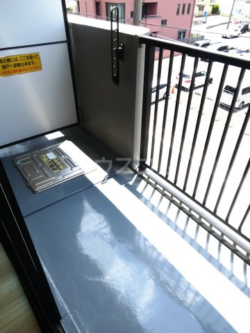 19/27 バルコニー