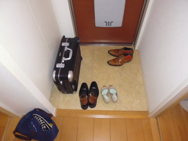 14/30 玄関