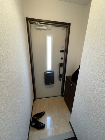 13/29 玄関
