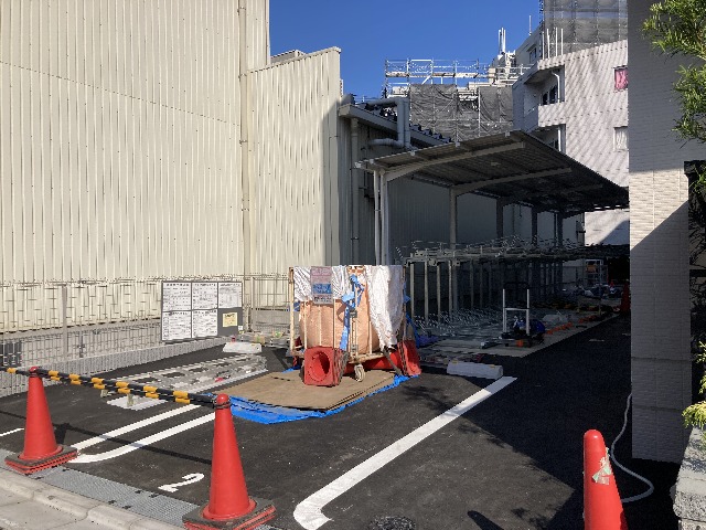 16/25 駐車場