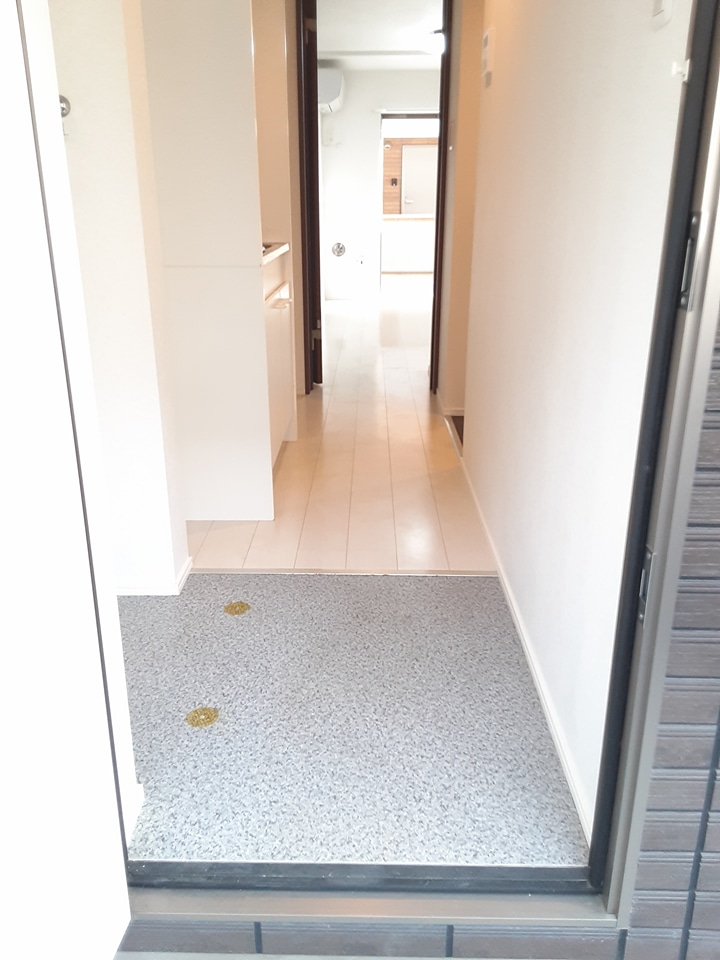 7/24 玄関