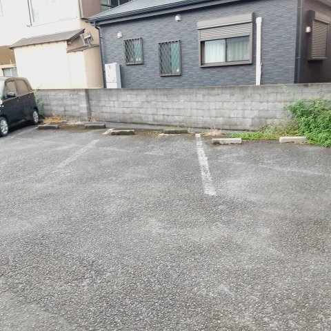 26/30 駐車場