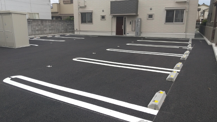 15/17 駐車場