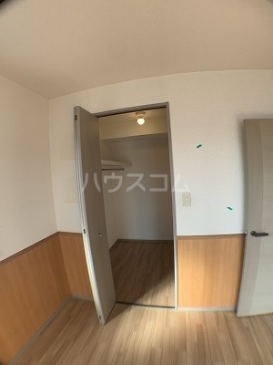 13/30 収納
