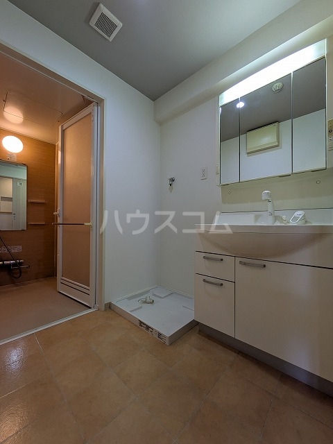 14/30 洗面