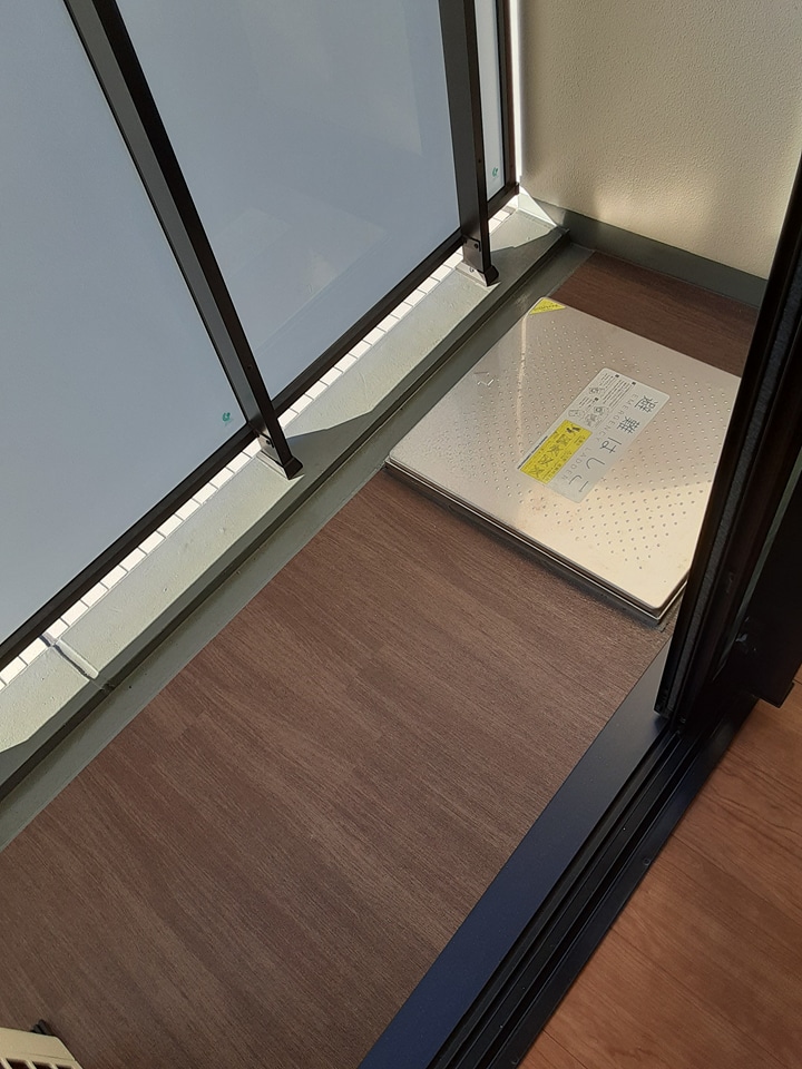 16/28 バルコニー