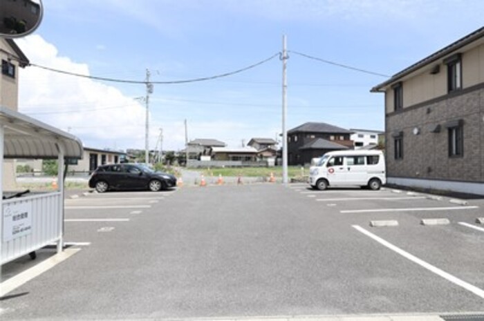 3/4 駐車場