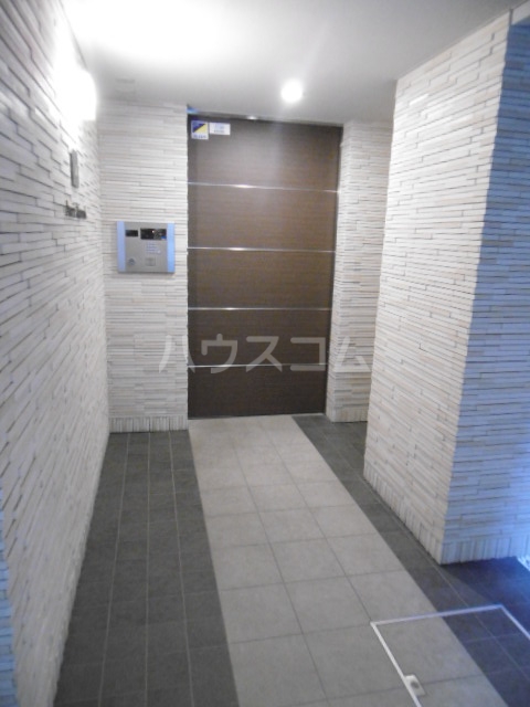 2/8 エントランス