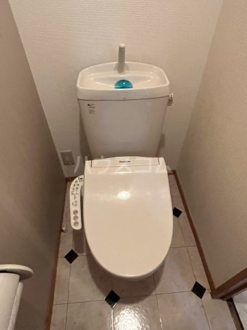18/30 トイレ