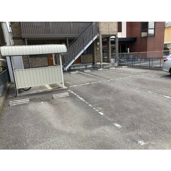 Gracia（グラシア）駐車場