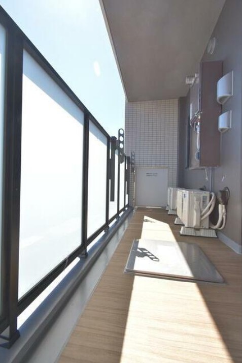 13/23 バルコニー