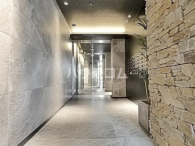 14/24 エントランス