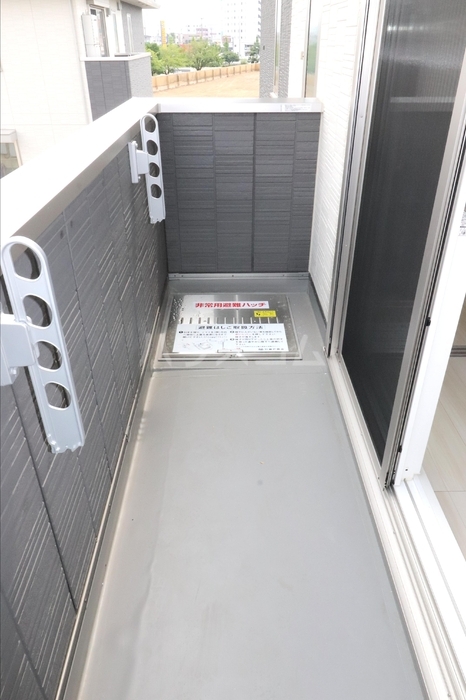 13/24 バルコニー