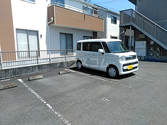 24/28 駐車場