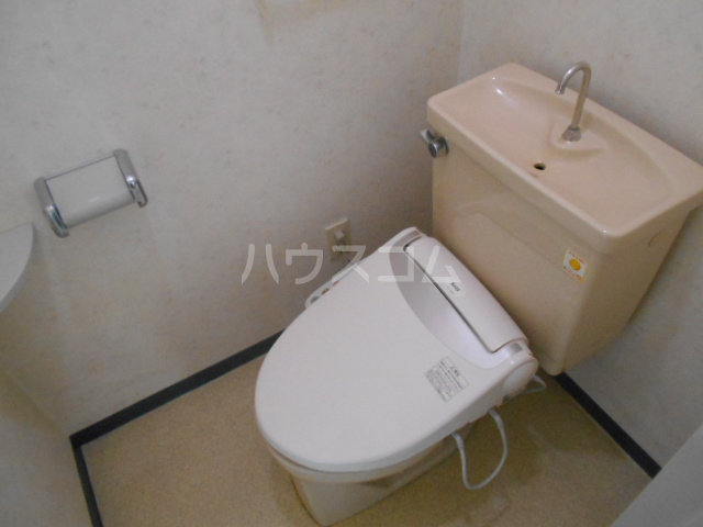 13/30 トイレ