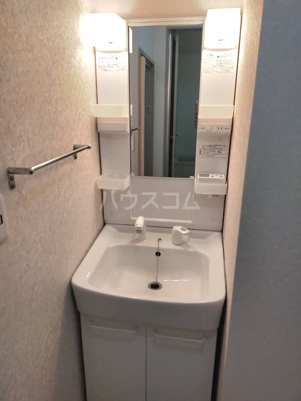 15/30 洗面