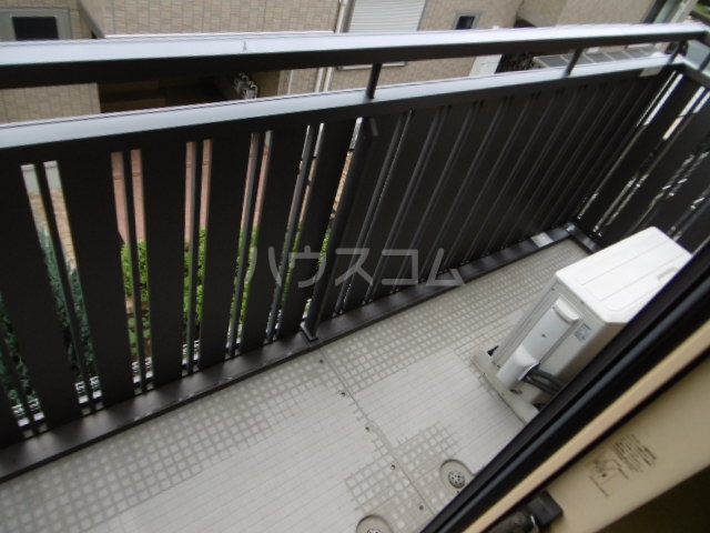 19/30 バルコニー