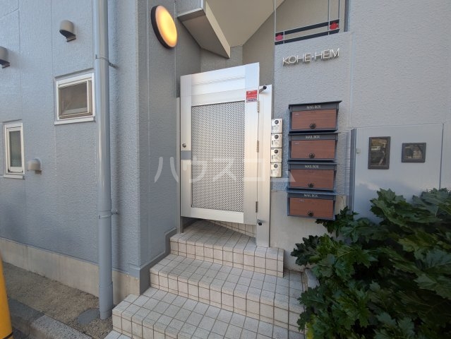 3/4 エントランス