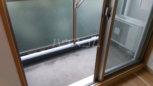 20/30 バルコニー