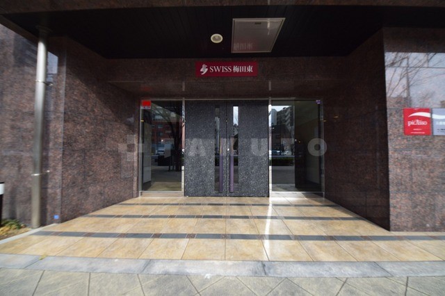 15/26 エントランス