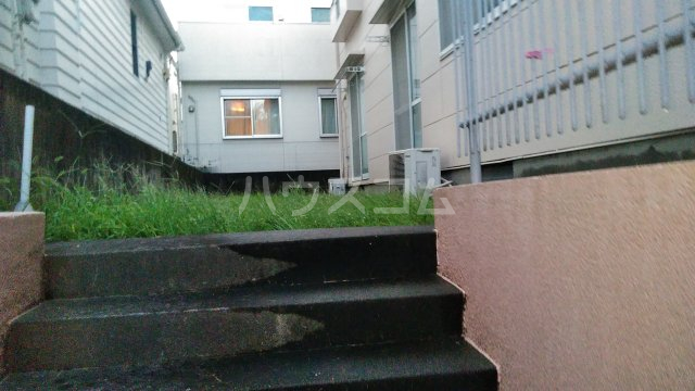 2/3 エントランス