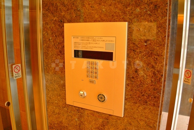 14/24 エントランス