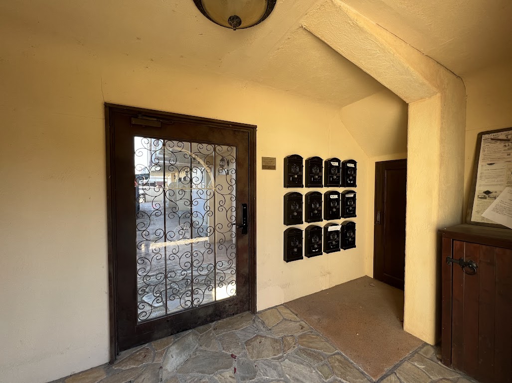 2/10 エントランス