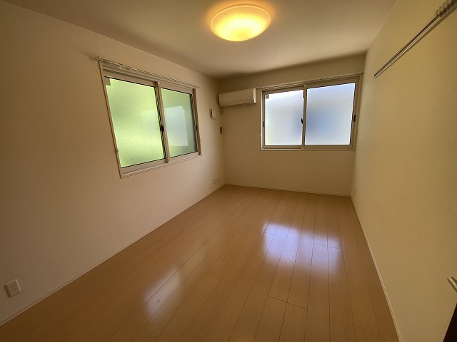 寝室
