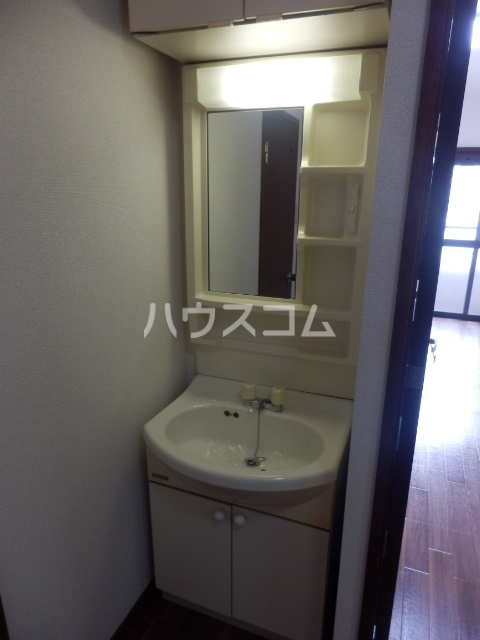 18/30 洗面