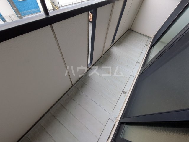 21/30 バルコニー