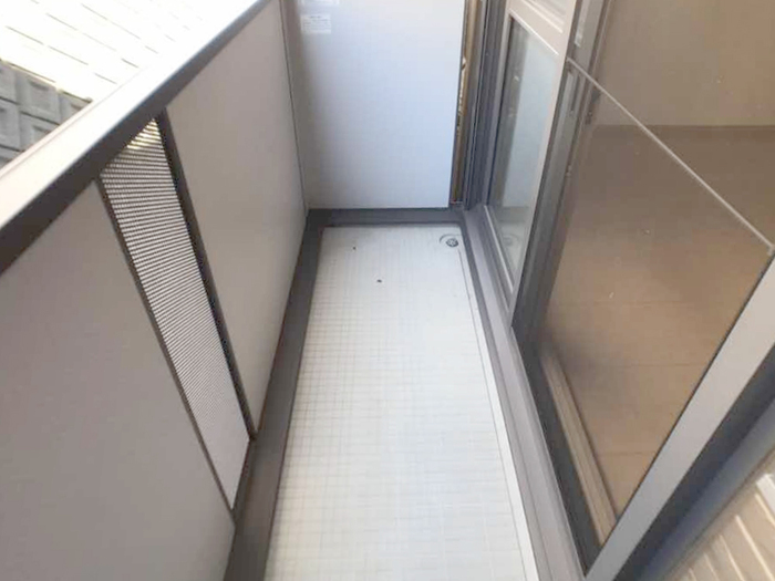 13/20 バルコニー