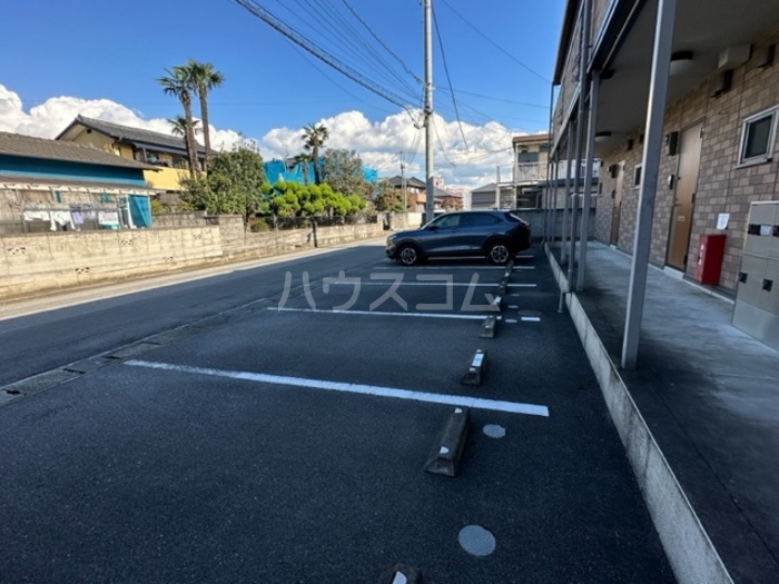 19/25 駐車場