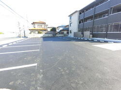 20/24 駐車場