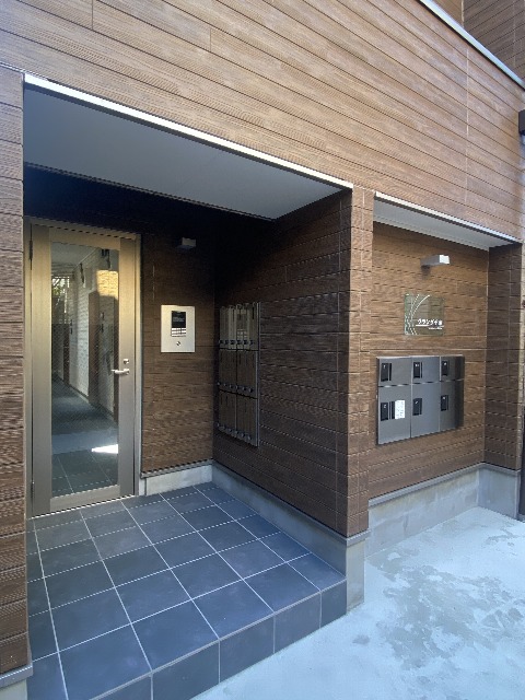 2/6 エントランス