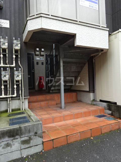 19/21 エントランス