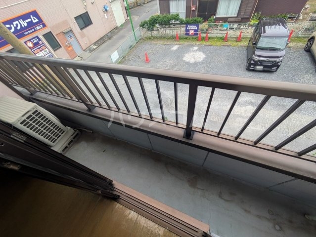 23/30 バルコニー