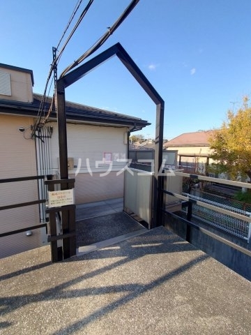 14/20 エントランス