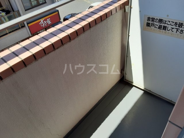 14/27 バルコニー