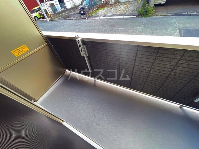 16/28 バルコニー