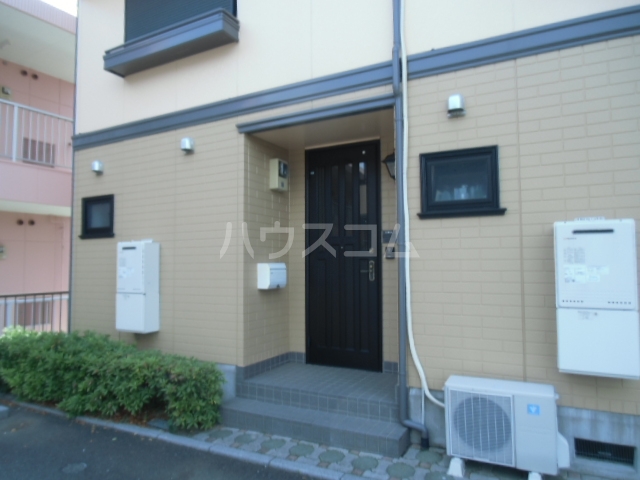 19/25 エントランス